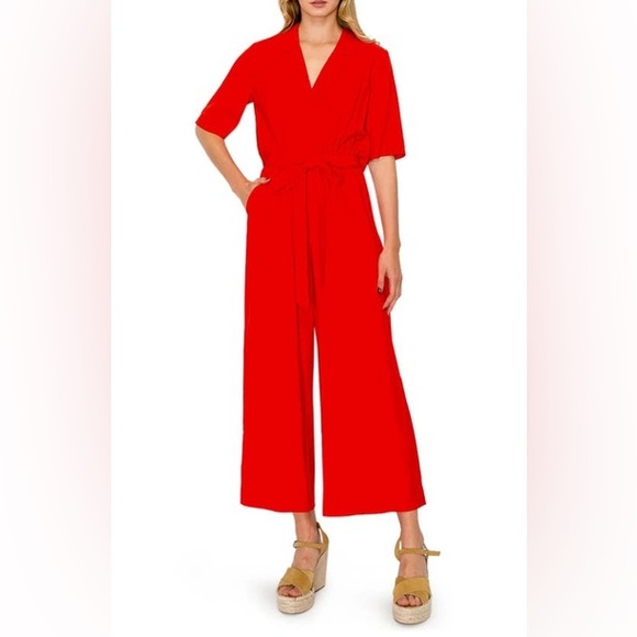 Melloday short sleeve surplice neck jumpsuit in red - Picture 10 of 10